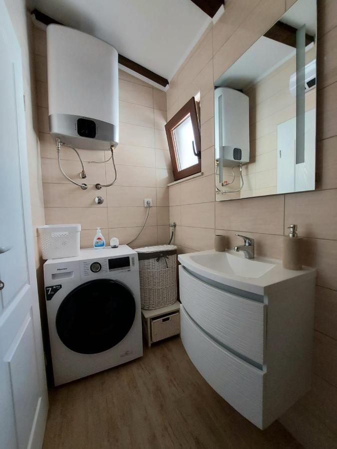 Holiday House Pag Zubovići Εξωτερικό φωτογραφία
