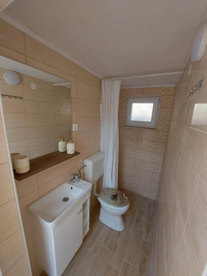 Holiday House Pag Zubovići Εξωτερικό φωτογραφία
