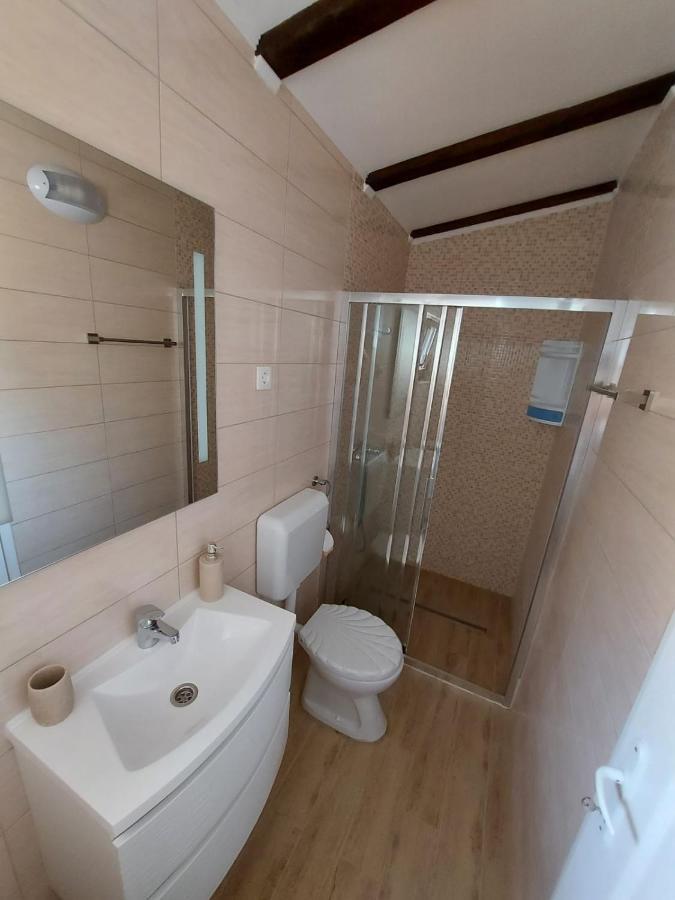 Holiday House Pag Zubovići Εξωτερικό φωτογραφία